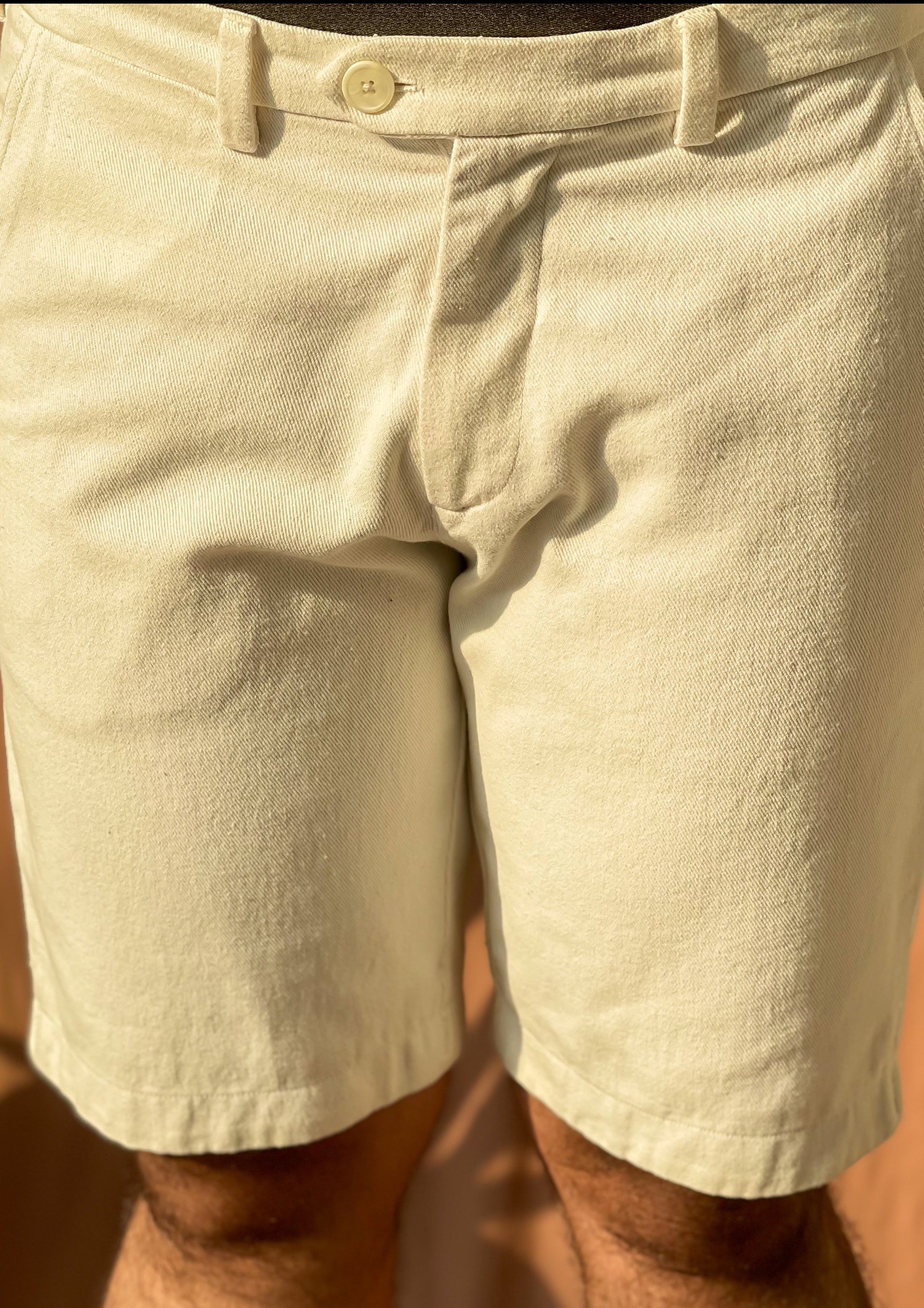 THE GROVE SHORTS