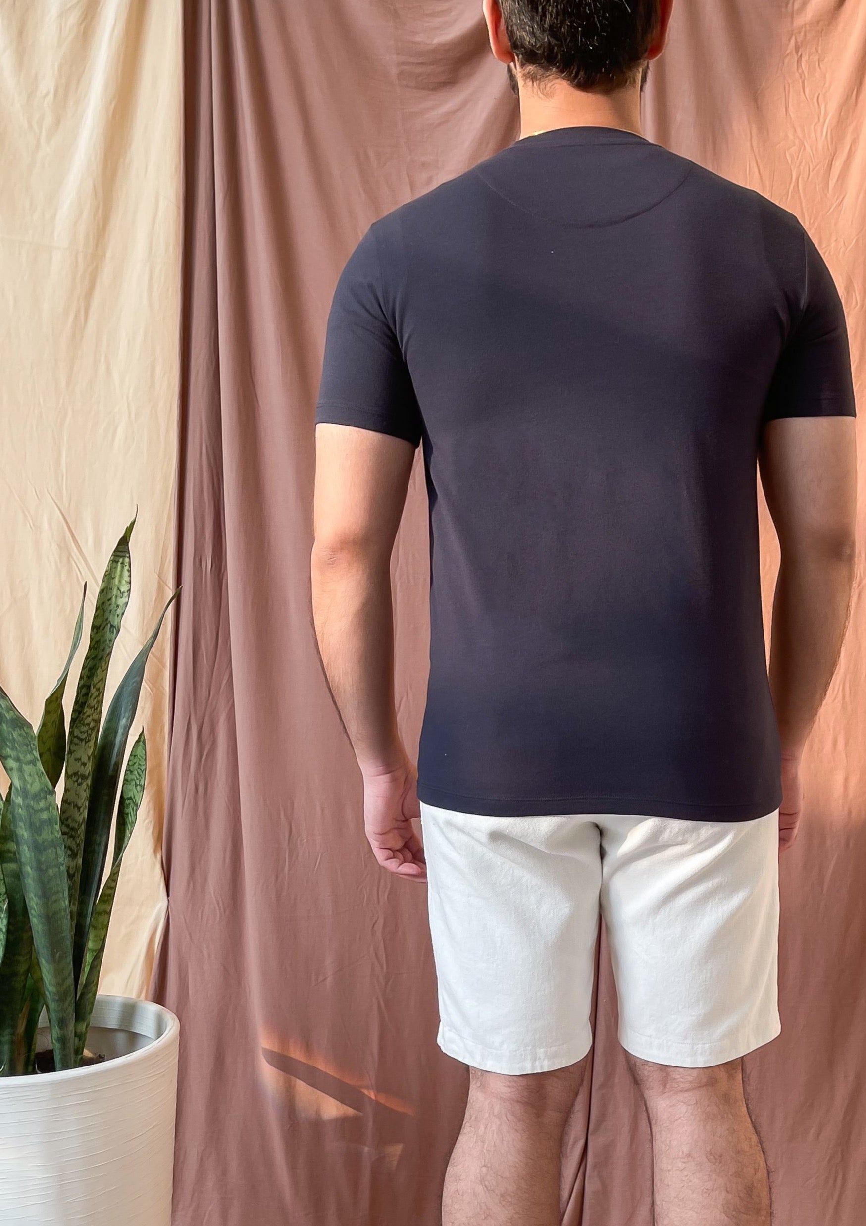 MELROSE AVE NAVY TEE